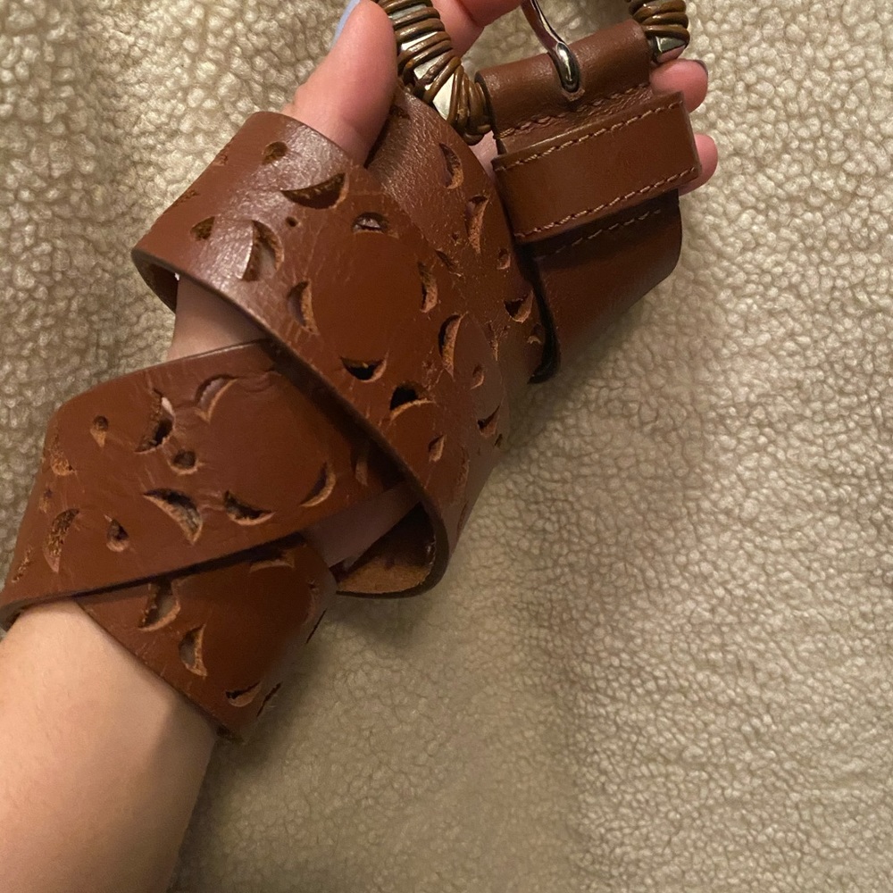 ‼️ SALE‼️ ESPRIT LEATHER ISLET BELT